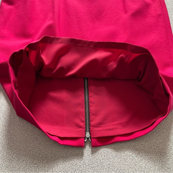 Classiques Entier Pink Two Way Back Zipper Dress NWT Size 4 - Picture 6 of 15